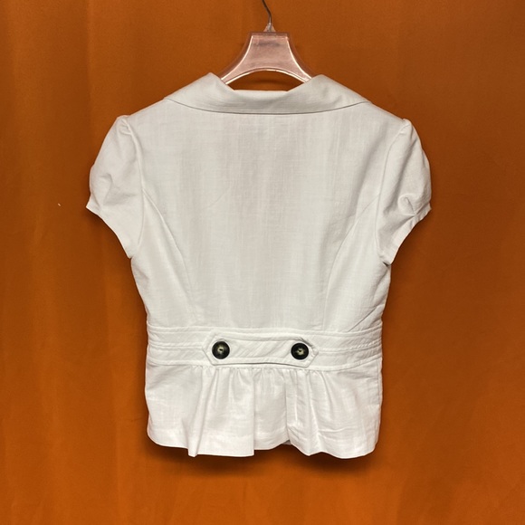 Blazer - Picture 2 of 4